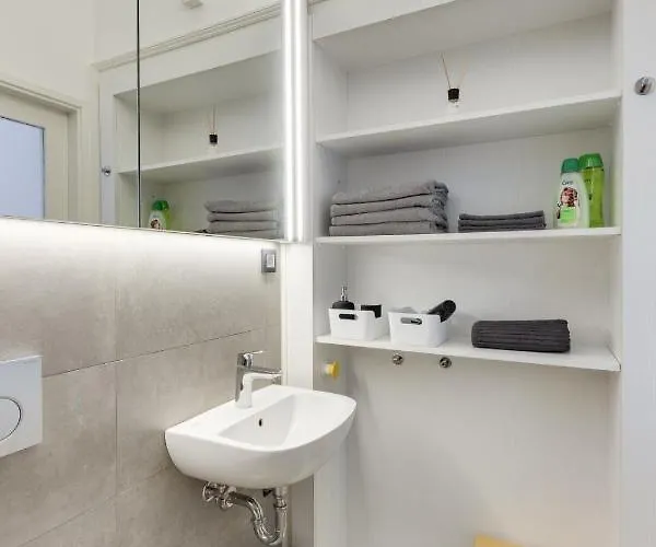 Center With Parking Laibach