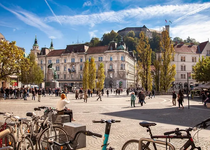 Lejlighed Center With Parking